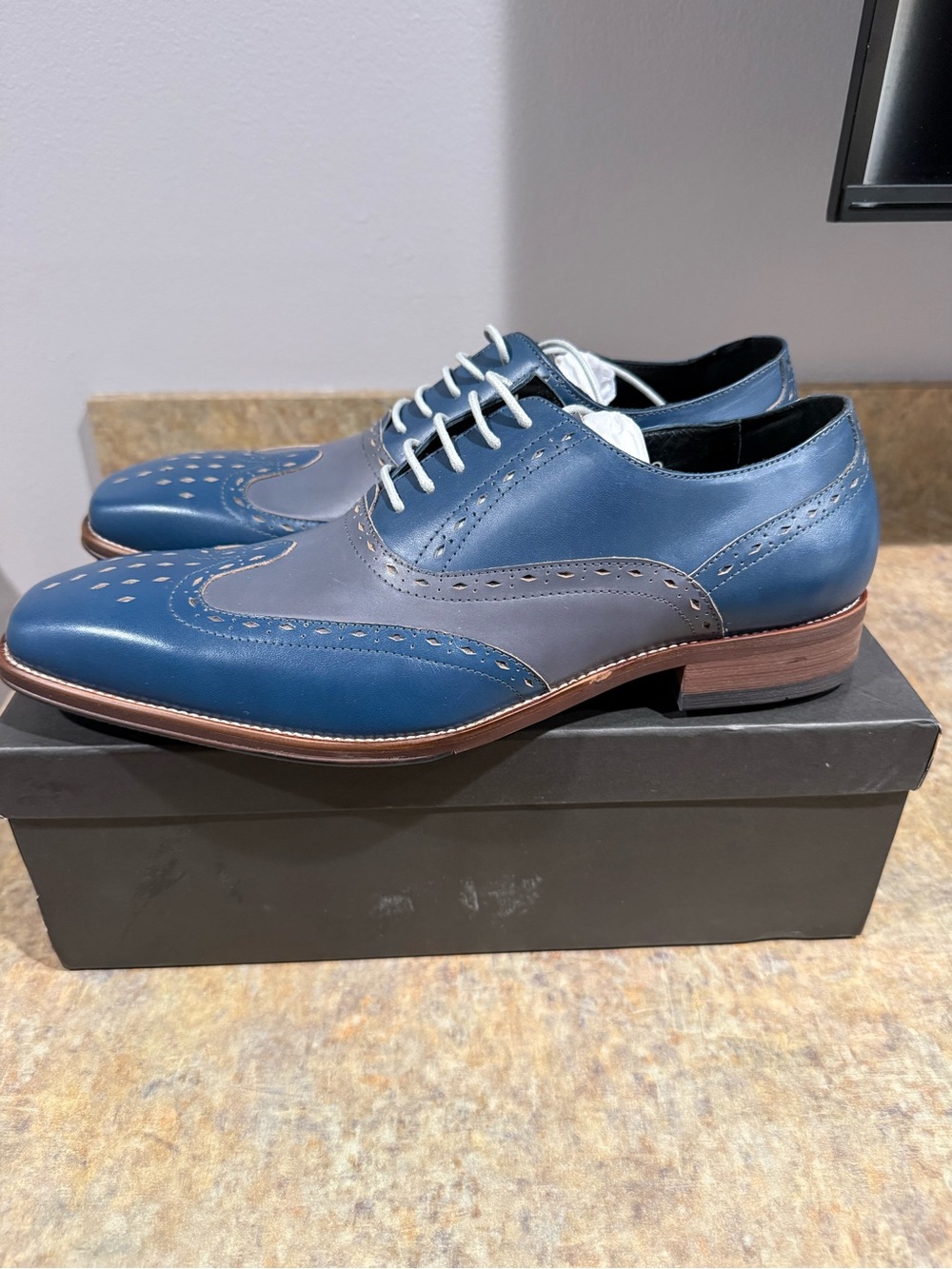 Blue Two-Tone Men's Wingtip Oxfords